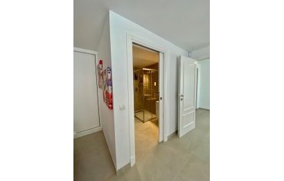 Resale - Apartment - Duplex - Marbella - Nueva Andalucia