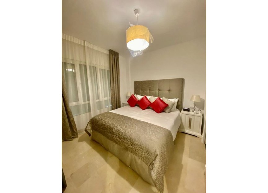 Resale - Apartment - Duplex - Marbella - Nueva Andalucia