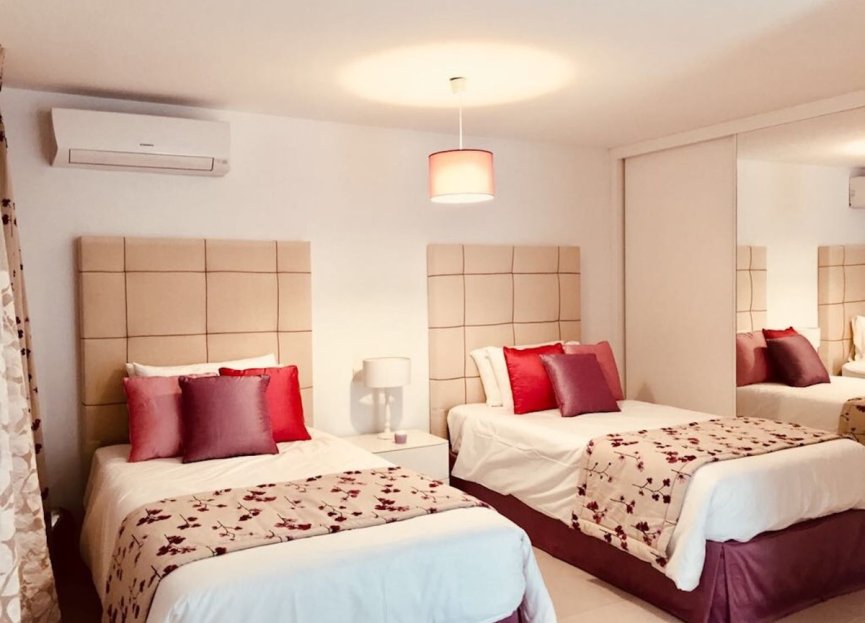 Resale - Apartment - Duplex - Marbella - Nueva Andalucia