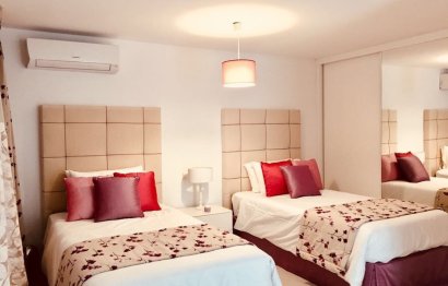 Resale - Apartment - Duplex - Marbella - Nueva Andalucia