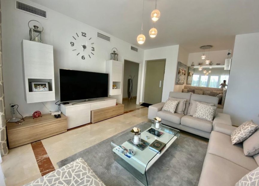 Resale - Apartment - Duplex - Marbella - Nueva Andalucia