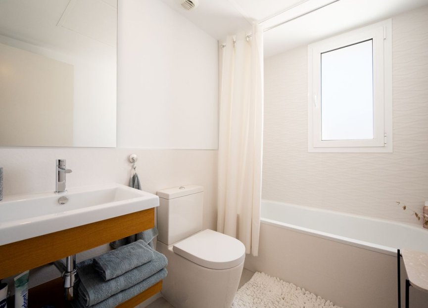 Resale - Apartment - Penthouse - Marbella - Altos de los Monteros