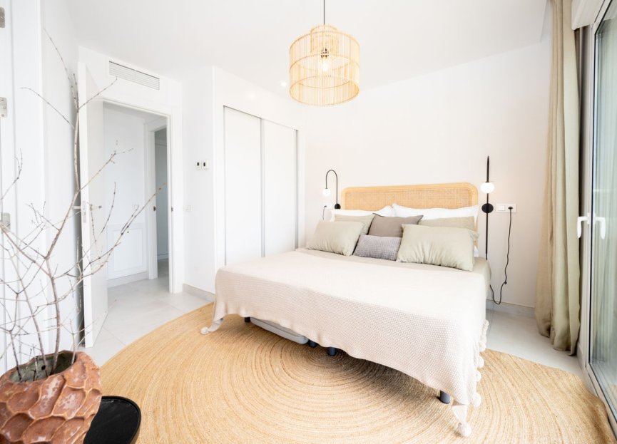 Resale - Apartment - Penthouse - Marbella - Altos de los Monteros