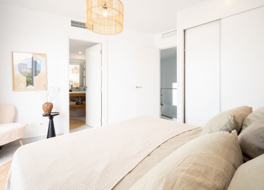 Resale - Apartment - Penthouse - Marbella - Altos de los Monteros