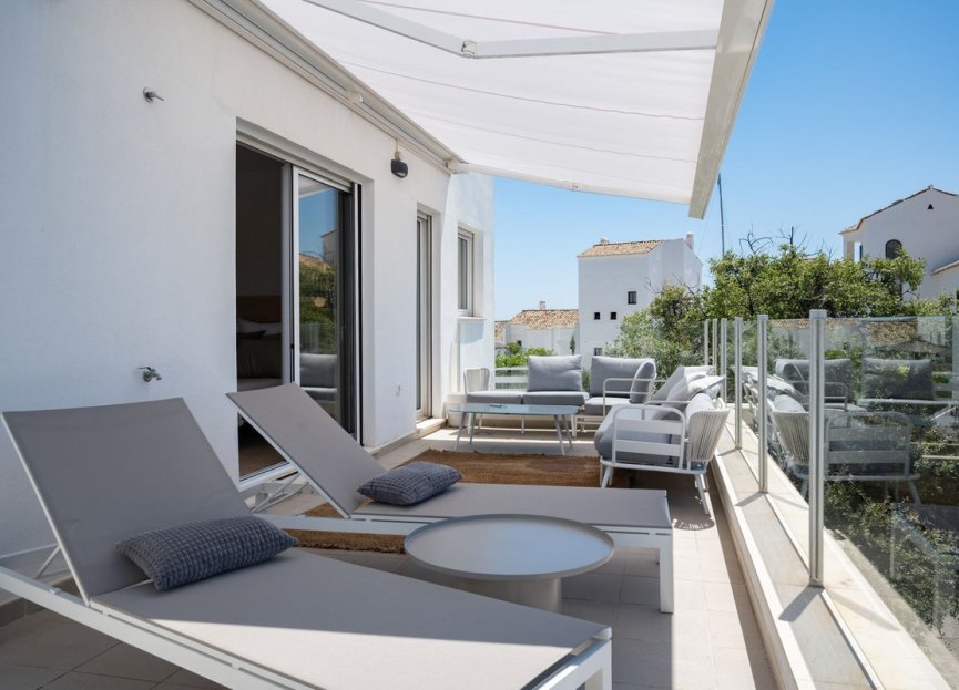 Resale - Apartment - Penthouse - Marbella - Altos de los Monteros