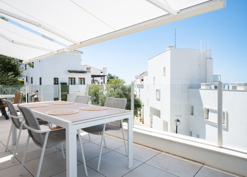 Resale - Apartment - Penthouse - Marbella - Altos de los Monteros