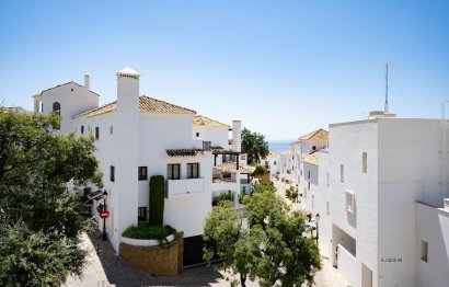 Resale - Apartment - Penthouse - Marbella - Altos de los Monteros