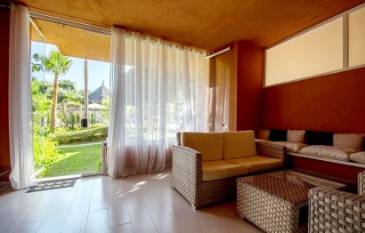 Resale - Ground floor apartment - Marbella - Nueva Andalucia