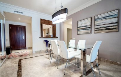 Resale - Ground floor apartment - Marbella - Nueva Andalucia