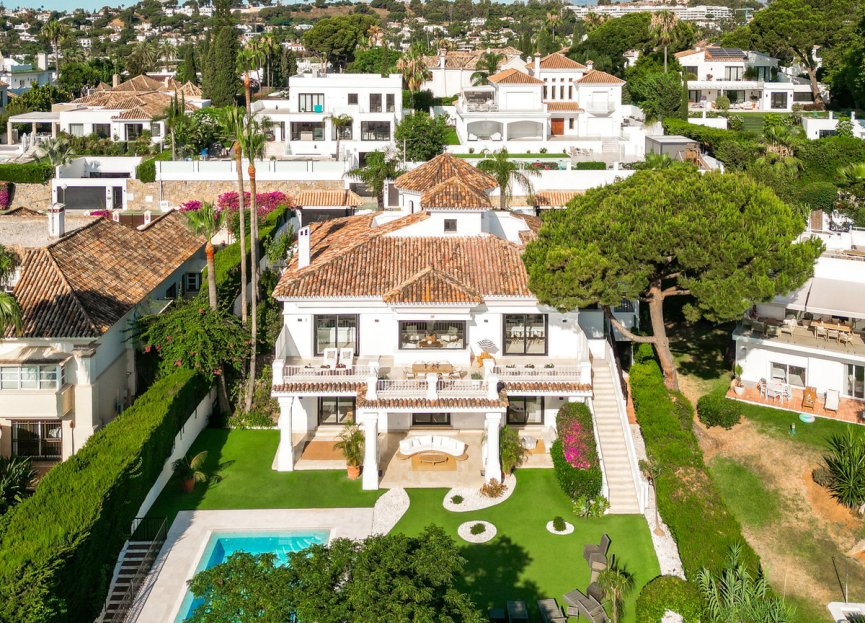 Resale - House - Detached Villa - Marbella - Aloha