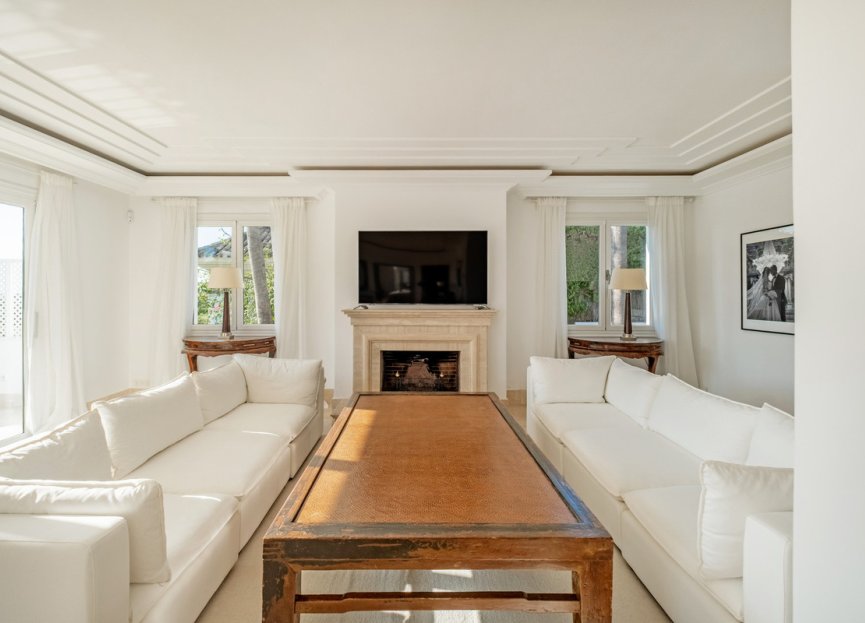 Resale - House - Detached Villa - Marbella - Aloha