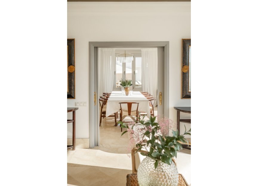 Resale - House - Detached Villa - Marbella - Aloha