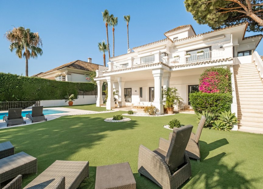 Resale - House - Detached Villa - Marbella - Aloha