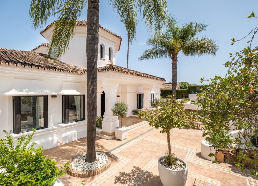 Resale - House - Detached Villa - Marbella - Aloha