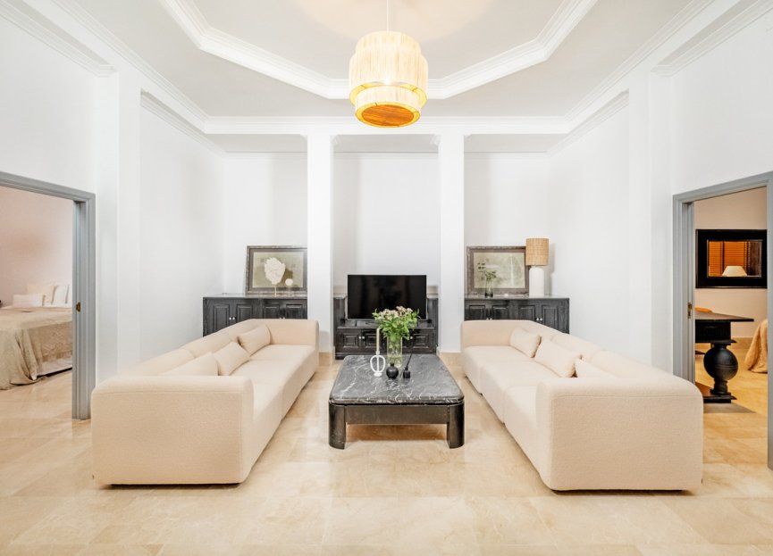 Resale - House - Detached Villa - Marbella - Aloha