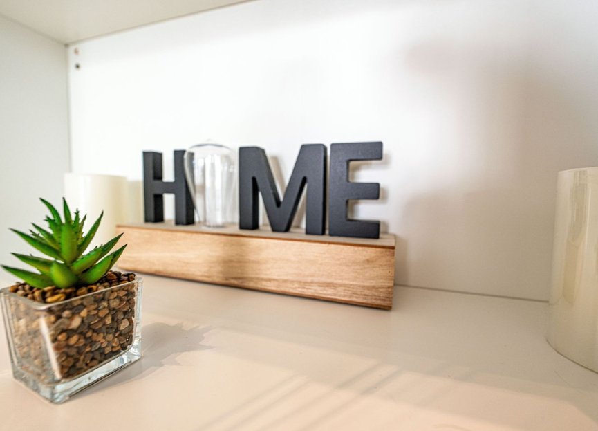 Resale - Apartment - Middle Floor Apartment - Estepona - Estepona Centro