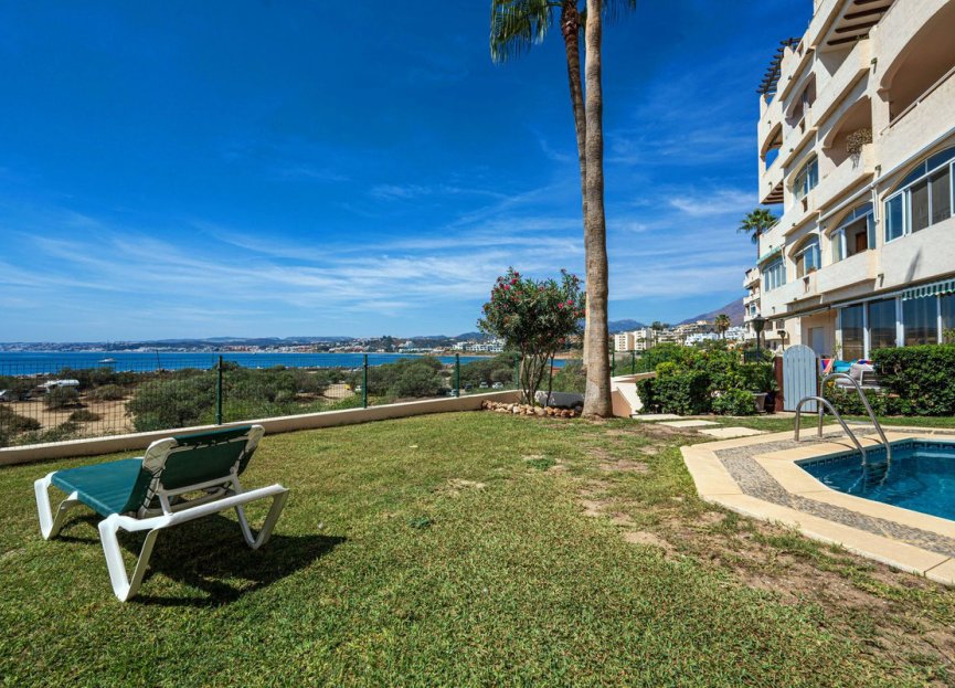 Resale - Apartment - Middle Floor Apartment - Estepona - Estepona Centro