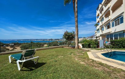 Resale - Apartment - Middle Floor Apartment - Estepona - Estepona Centro
