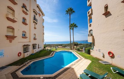 Resale - Apartment - Middle Floor Apartment - Estepona - Estepona Centro