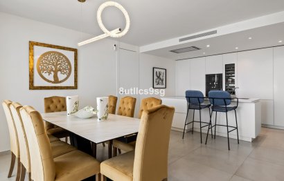 Resale - Apartment - Ground Floor Apartment - Marbella - Nueva Andalucia