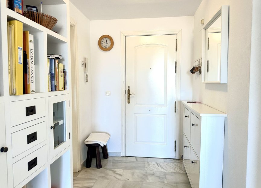 Resale - Apartment - Middle Floor Apartment - Fuengirola - Los Boliches