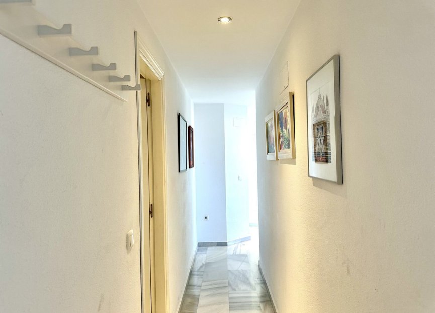 Resale - Apartment - Middle Floor Apartment - Fuengirola - Los Boliches