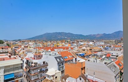 Resale - Apartment - Middle Floor Apartment - Fuengirola - Fuengirola Centro