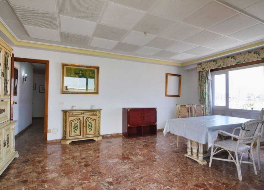 Resale - Apartment - Middle Floor Apartment - Fuengirola - Fuengirola Centro