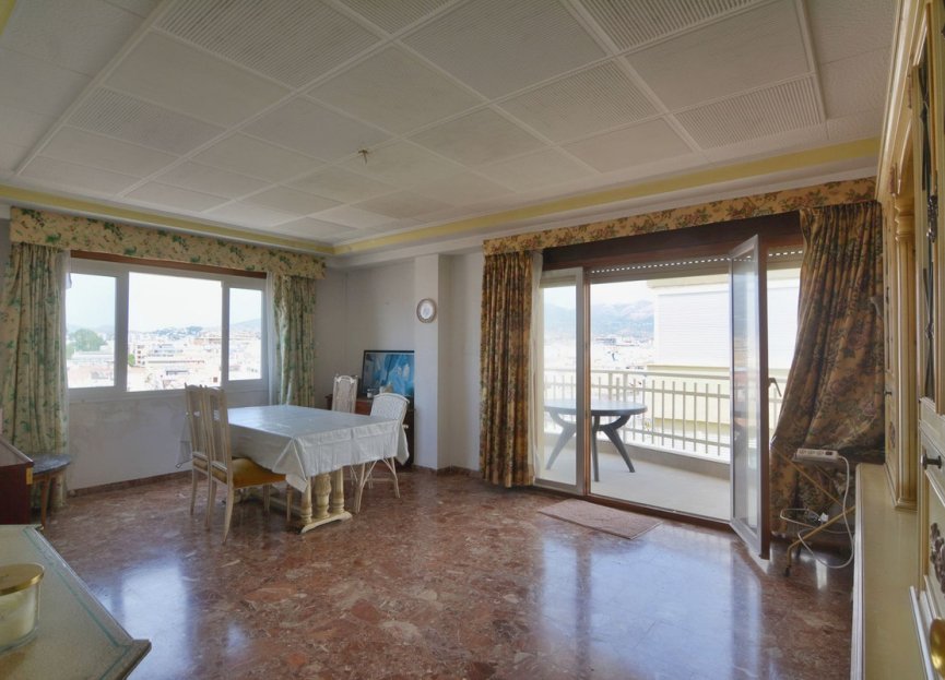 Resale - Apartment - Middle Floor Apartment - Fuengirola - Fuengirola Centro