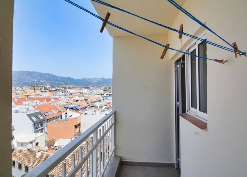 Resale - Apartment - Middle Floor Apartment - Fuengirola - Fuengirola Centro