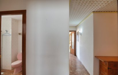 Resale - Apartment - Middle Floor Apartment - Fuengirola - Fuengirola Centro