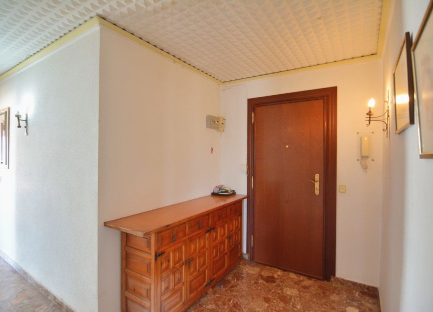 Resale - Apartment - Middle Floor Apartment - Fuengirola - Fuengirola Centro