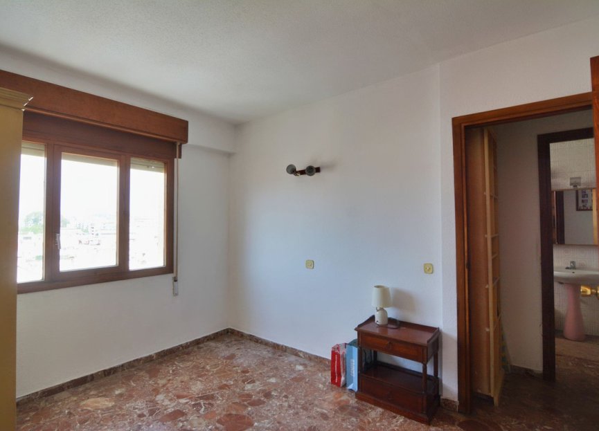 Resale - Apartment - Middle Floor Apartment - Fuengirola - Fuengirola Centro