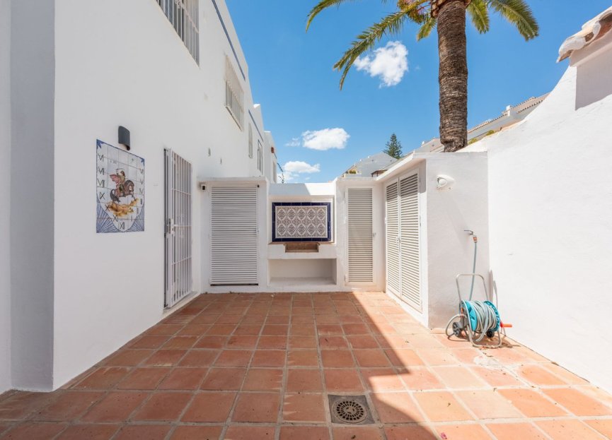 Resale - House - Townhouse - Marbella - Aloha