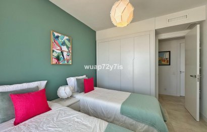 Resale - Apartment - Penthouse - Estepona - Estepona Centro