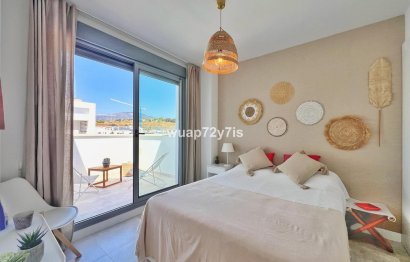 Resale - Apartment - Penthouse - Estepona - Estepona Centro
