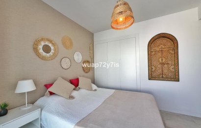 Resale - Apartment - Penthouse - Estepona - Estepona Centro