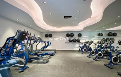 Resale - Apartment - Penthouse - Estepona - Estepona Centro