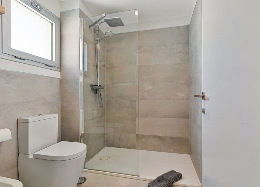 Resale - Apartment - Middle Floor Apartment - Fuengirola - Fuengirola Centro