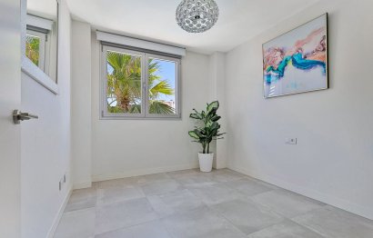Resale - Apartment - Middle Floor Apartment - Fuengirola - Fuengirola Centro