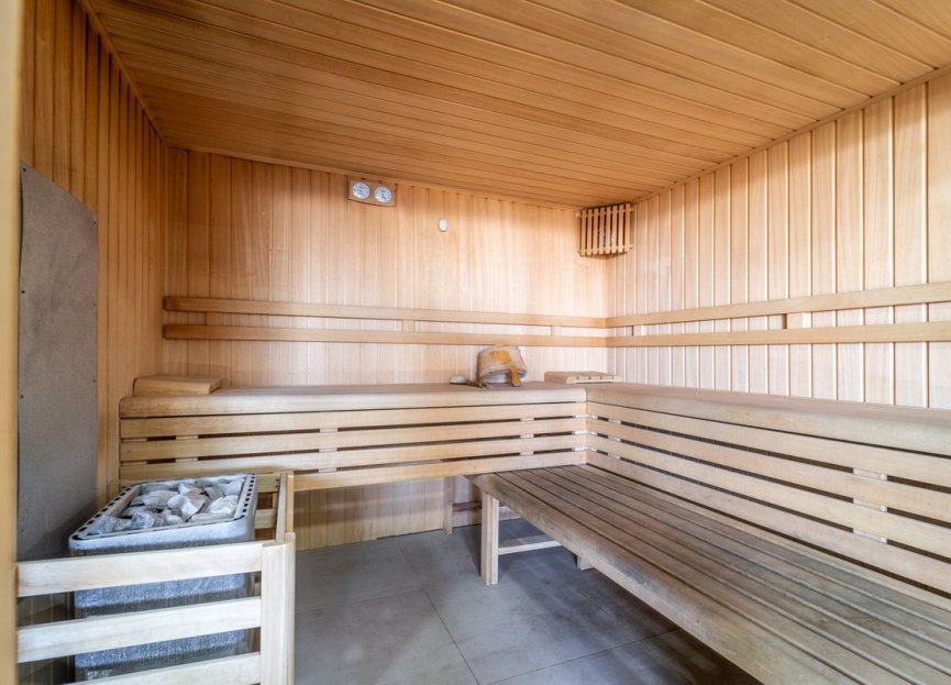 Resale - Apartment - Middle Floor Apartment - Fuengirola - Fuengirola Centro