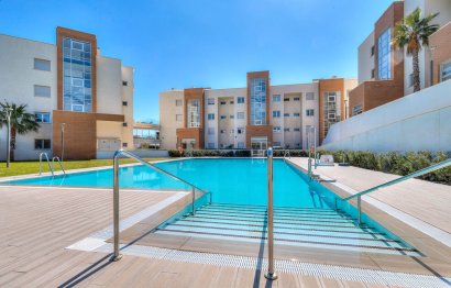 Resale - Apartment - Middle Floor Apartment - Fuengirola - Fuengirola Centro