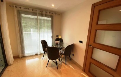 Resale - Apartment - Middle Floor Apartment - Marbella - Marbella Centro