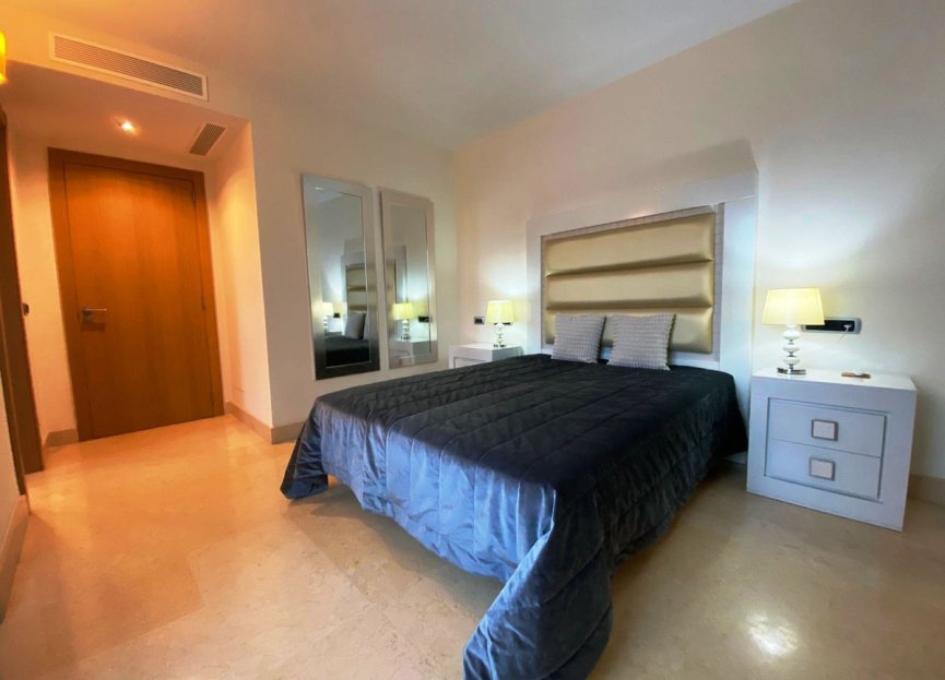 Resale - Apartment - Middle Floor Apartment - Marbella - Marbella Centro