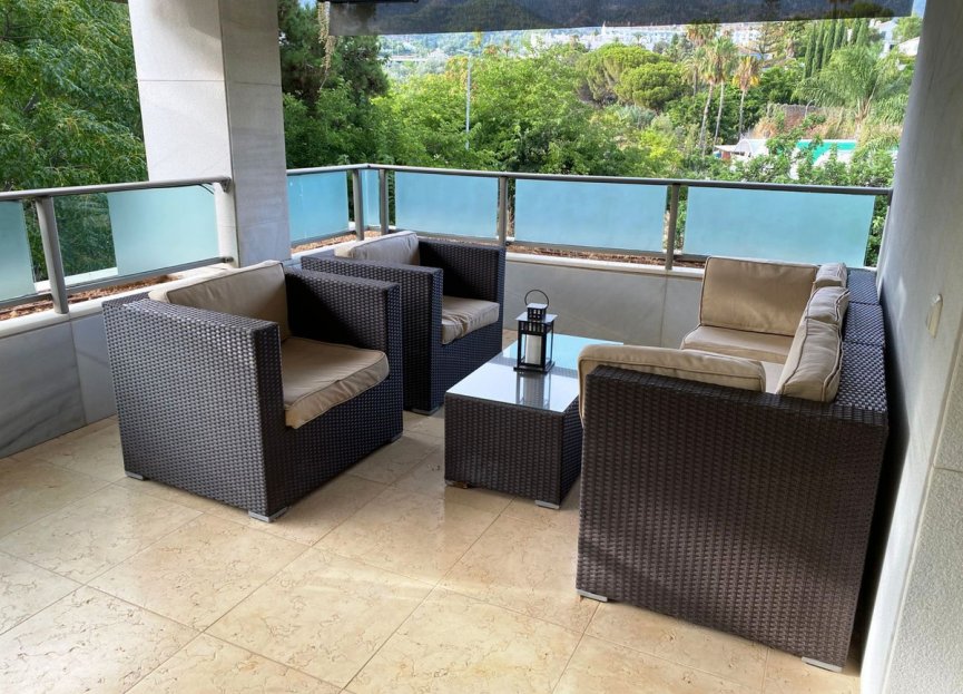 Resale - Apartment - Middle Floor Apartment - Marbella - Marbella Centro