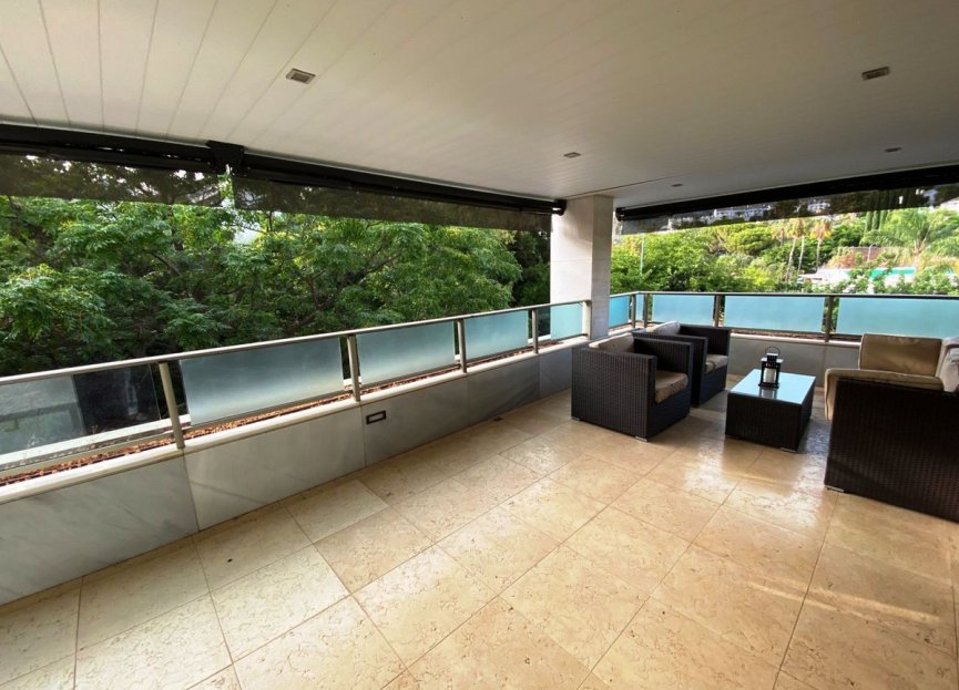 Resale - Apartment - Middle Floor Apartment - Marbella - Marbella Centro