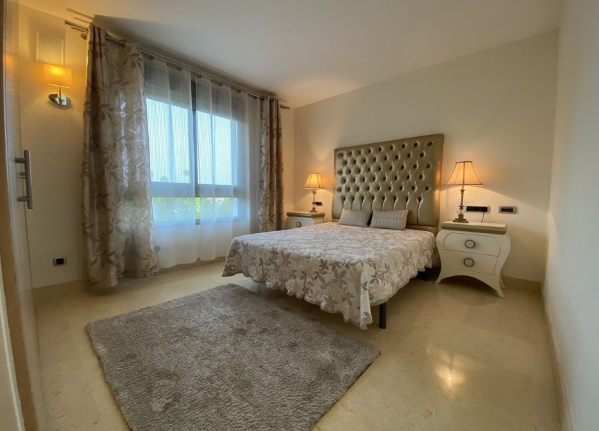 Resale - Apartment - Middle Floor Apartment - Marbella - Marbella Centro