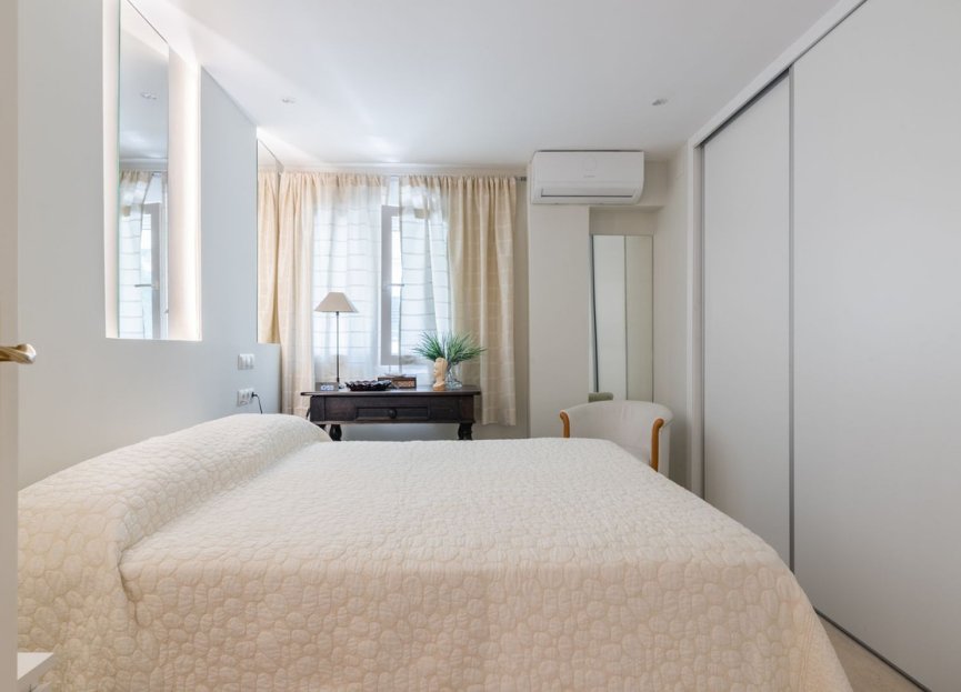 Resale - Apartment - Middle Floor Apartment - Marbella - Marbella Centro