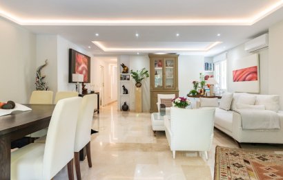 Resale - Apartment - Middle Floor Apartment - Marbella - Marbella Centro