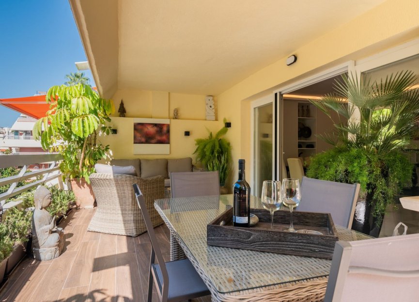 Resale - Apartment - Middle Floor Apartment - Marbella - Marbella Centro